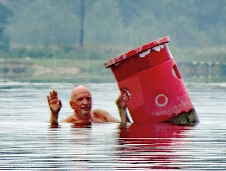 boja czerwona zdobyta